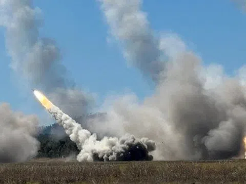 Australia lần đầu phóng tên lửa HIMARS trong tập trận với Mỹ