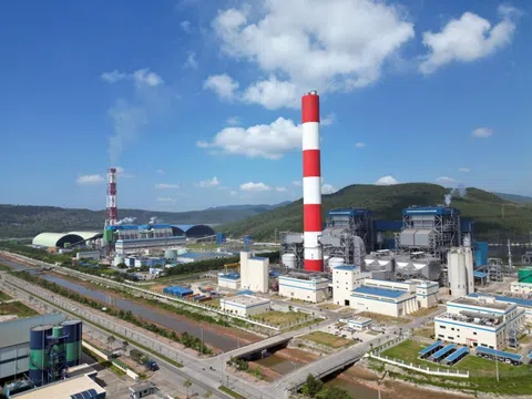 Phát triển khu kinh tế ven biển Việt Nam trong kỷ nguyên vươn mình của đất nước: Trường hợp Khu Kinh tế Nghi Sơn, tỉnh Thanh Hóa