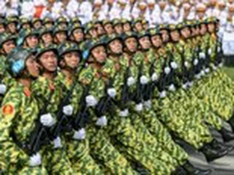 Mãn nhãn hình ảnh 15.600 chiến sĩ quân đội, công an trong buổi tổng hợp luyện diễu binh