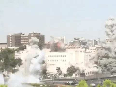 Israel không kích thủ đô của Syria