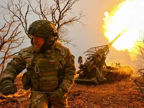 Ukraine tìm cách đưa xung đột sang lãnh thổ Nga, Moscow đáp trả