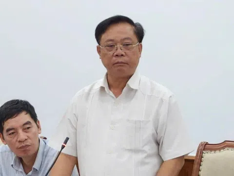 "Du thuyền bắn pháo hoa sau vụ lật tàu là hành vi làm tổn thương cộng đồng"