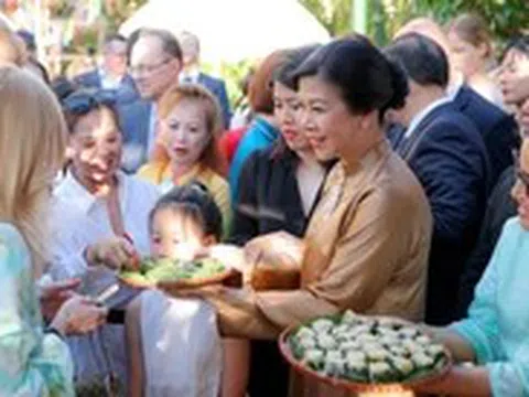 Tưng bừng khai mạc Lễ hội Văn hóa Việt Nam đầu tiên trên quảng trường Đỏ