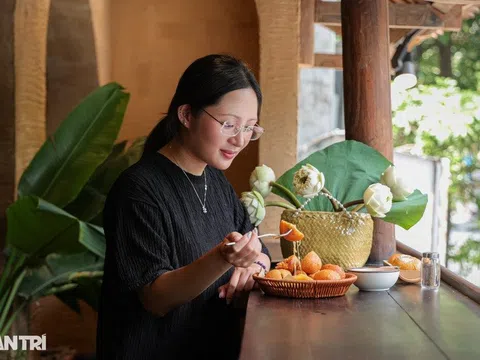 Hà Nội: Quán bánh rán phong cách "quý tộc" khách như xuyên không về quá khứ