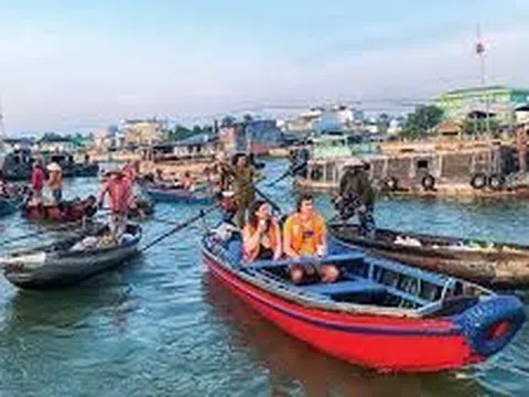Du lịch đường sông và chuyển đổi sinh kế của cộng đồng ven sông tại TP. Cần Thơ: Cơ hội, thách thức và định hướng phát triển bền vững