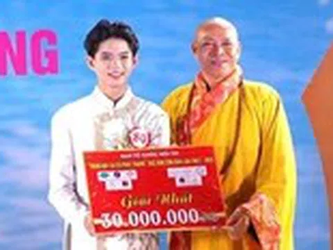 Chàng trai 16 tuổi đoạt giải nhất Tiếng hát ca cổ phát thanh đặc khu Côn Đảo 2025