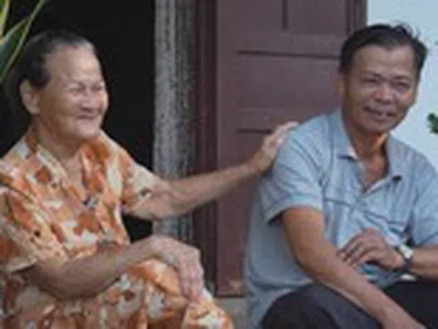 Như chưa hề có cuộc chia ly: Mẹ hai lần chia tay chồng vì muốn giữ lại con nuôi