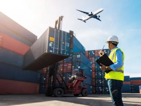 Đào tạo và phát triển nguồn nhân lực logistics tại Việt Nam(*)