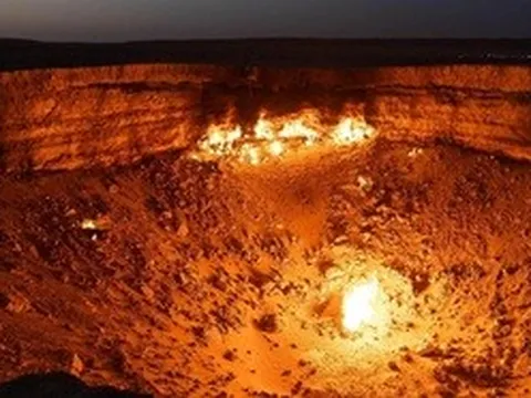 Lý do Turkmenistan quyết tâm đóng hố lửa "cổng địa ngục"