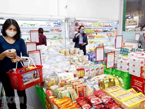 Lòng trung thành của nhân viên trong các công ty thương mại, dịch vụ ở Hà Nội