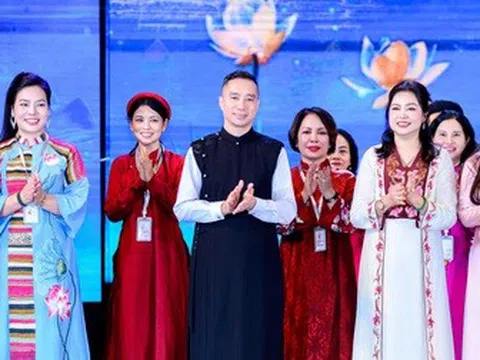 NTK Đỗ Trịnh Hoài Nam: "Mong áo dài sớm được công nhận là di sản"