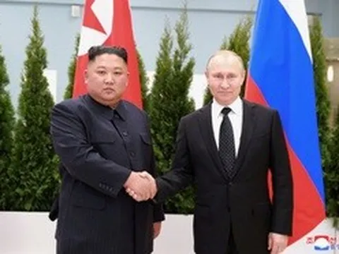Ông Putin cảm ơn ông Kim Jong-un vì hỗ trợ Nga