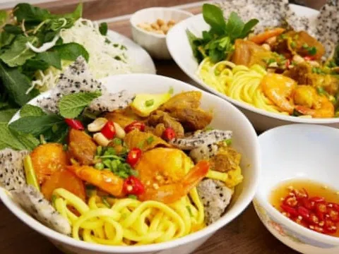 ‘Đánh chén no say’ đặc sản Đà Nẵng từ món quen đến vị lạ