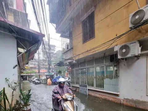 Nhận định mới về đợt mưa rất lớn trên cả nước