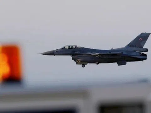 Ba Lan sẽ nâng cấp toàn bộ F-16 lên tiêu chuẩn tối tân nhất