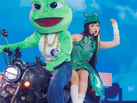 Phương Mỹ Chi tưởng hát dân ca, nhưng hóa ra vui nhộn trong Em xinh say hi