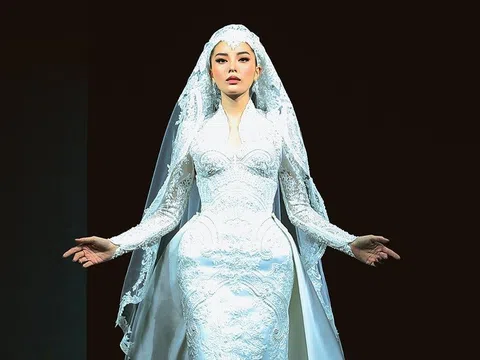 Kỳ Duyên gây tranh luận khi làm vedette, nhà thiết kế nói gì?