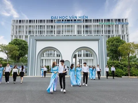 Đánh giá sự hài lòng của sinh viên về chất lượng giáo dục tại Trường Đại học Văn Hiến theo mô hình SERVQUAL