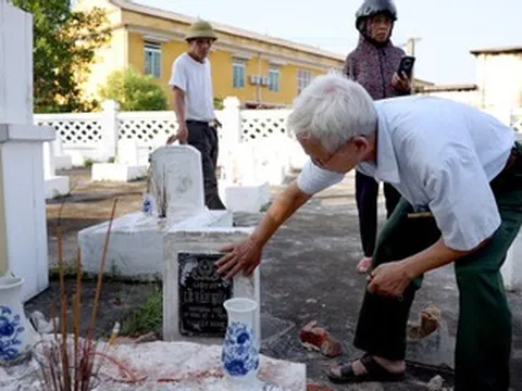 18 ngôi mộ liệt sỹ đột ngột bị đục phá nham nhở, thân nhân bàng hoàng