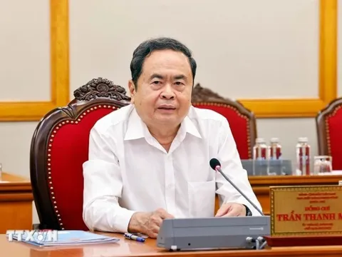 Bộ Chính trị cho ý kiến về phương án nhân sự trình đại hội Đảng bộ 3 tỉnh, thành phố