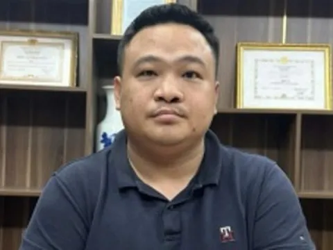 Kẻ cầm đầu ổ nhóm lừa đảo bằng chiêu thức mời nhận quà bị khởi tố thêm tội danh