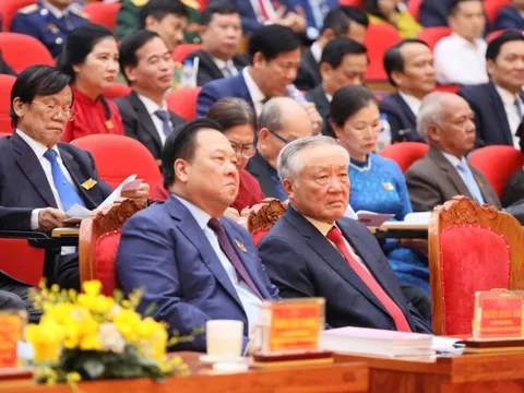 Phó Thủ tướng Thường trực Nguyễn Hòa Bình dự Đại hội Đảng tại Quảng Ngãi