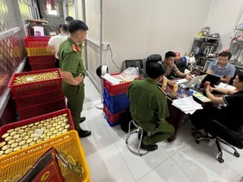 Xóa sổ đường dây sản xuất nước yến giả quy mô lớn ở Đà Nẵng