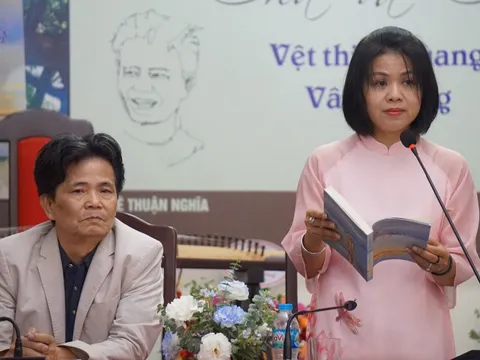 ‘Vệt thiều quang’ của hai cha con nhà thơ