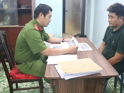 Công an TP HCM bắt khẩn cấp người đàn ông hành hung cụ ông ngay giao lộ