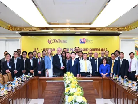 Nhiều ông lớn Hoa Kỳ muốn hợp tác với T&T Group phát triển công nghiệp hàng không tại Việt Nam
