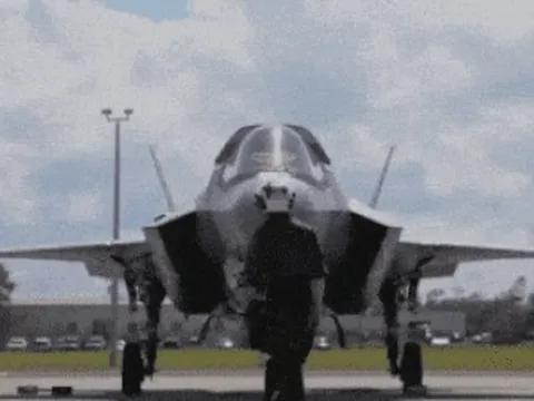 F-35 Mỹ thành "bộ não" hiệp đồng tác chiến, áp đảo đối thủ trên không