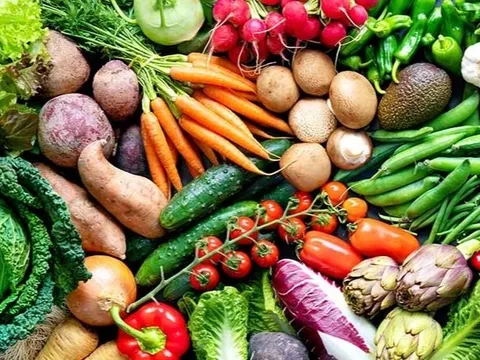 Các yếu tố ảnh hưởng đến ý định tiêu dùng thực phẩm nông nghiệp xanh tại TP. Hồ Chí Minh