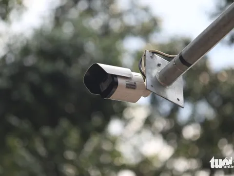 Cận cảnh 31 camera AI ở TP.HCM cùng lúc phát hiện nhiều lỗi vi phạm, chính xác từng cm