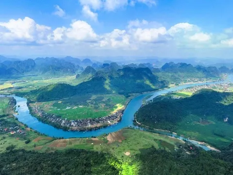Phong Nha - Kẻ Bàng được vinh danh là Vườn quốc gia hàng đầu châu Á