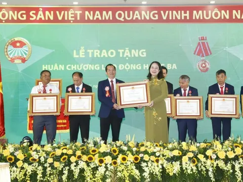 Đại hội Thi đua yêu nước Hội Nông dân Việt Nam lần thứ VI