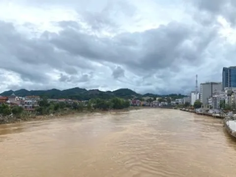 Biến động trên sông Bằng Giang khiến người dân Cao Bằng lo sợ
