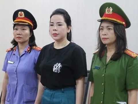 Bắt người phụ nữ ở Nghệ An vì lừa dối khách hàng