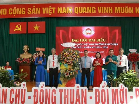 Ông Lê Văn Dừa giữ chức Chủ tịch Ủy ban MTTQ Việt Nam phường Phú Thuận