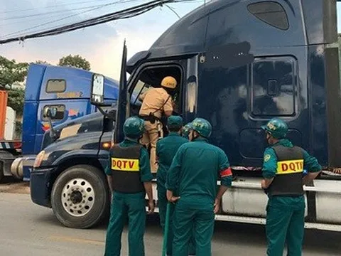 Tài xế xe container dương tính với ma túy bị phạt 59,9 triệu đồng cho nhiều lỗi vi phạm