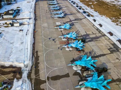 Nga "ném tảng đá, mặt hồ phẳng lặng dậy sóng": Phòng không Ukraine gặp khó