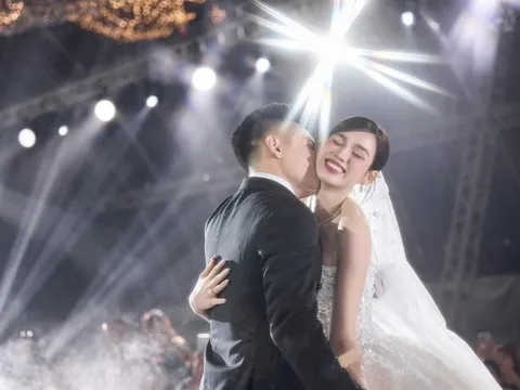 Điểm đặc biệt trong thực đơn tiệc cưới Đỗ Thị Hà và chồng thiếu gia