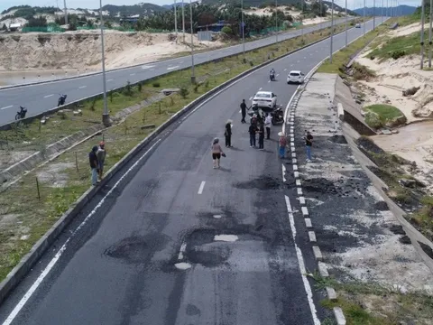 Cận cảnh đường trăm tỉ đồng ở Vân Phong mới đưa vào sử dụng đã hư hỏng