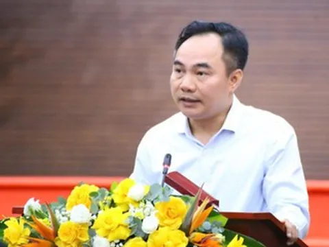 Công an phát hiện doanh nghiệp thu ngoài sổ sách số tiền lớn của lao động Việt