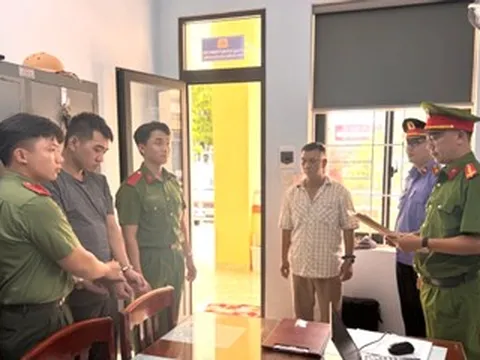 Đốt tiệm spa vì tình khiến 2 người tử vong: Đối tượng uống thuốc diệt cỏ trước khi gây án