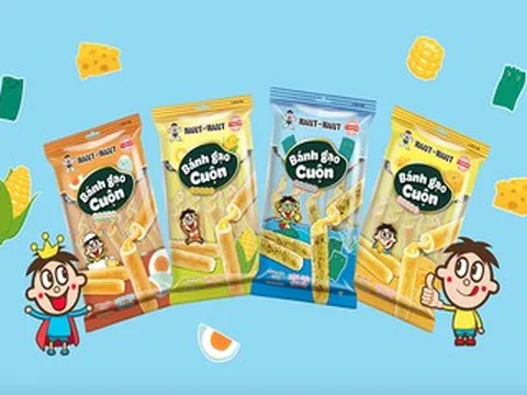 Hồng trà sữa và bánh gạo cuộn - combo ăn vặt mới lạ, tiện lợi, ít béo