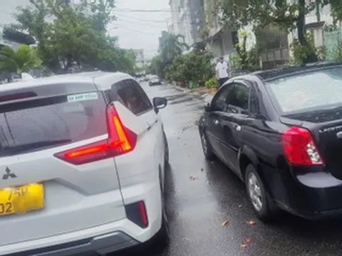 Nhắc ô tô đỗ chiếm lối đi, tài xế bị nhóm người đánh bất tỉnh