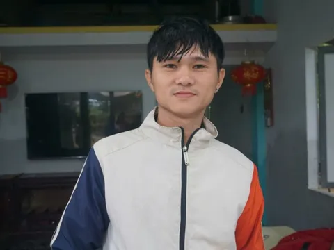 "Người hùng áo đen": Thấy hơi liều, nhưng gặp lại tôi vẫn làm thế