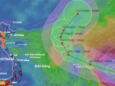 Cơn bão mạnh Fung-Wong sắp vào Biển Đông, dự báo có quỹ đạo bất thường