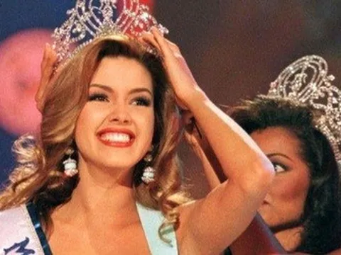 Phát ngôn dậy sóng của cựu hoa hậu suýt mất vương miện vì tăng cân