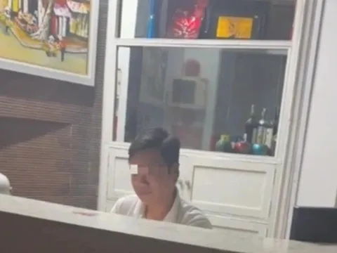 Cô gái bức xúc tới trễ bị khách sạn ở Hà Nội từ chối, phải đi lúc 2h sáng